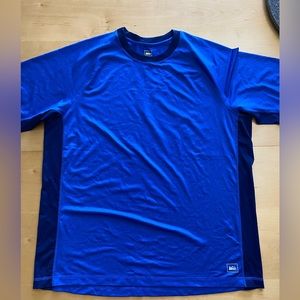 REI men’s wicking, short sleeve